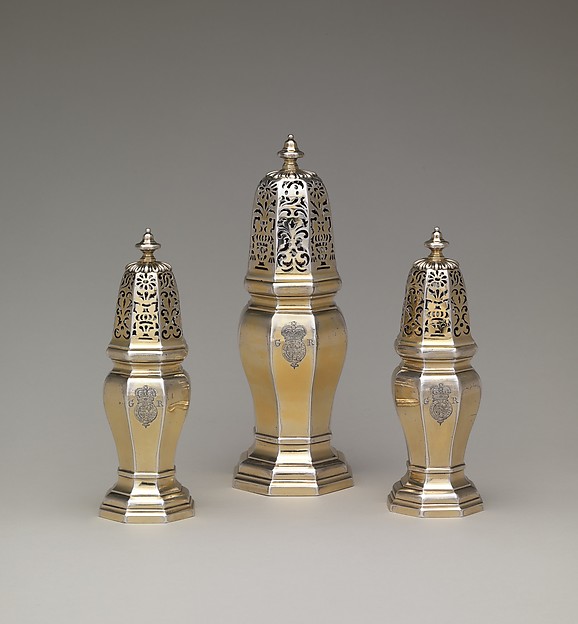 Set of three casters