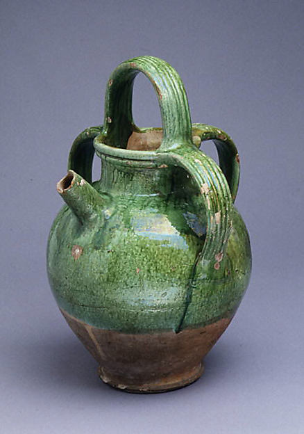 Water jar with spout (Vase à bec)
