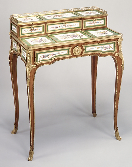 Small writing desk (Bonheur du jour) (one of a pair)