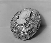 Snuffbox