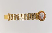 Bracelet (part of a set)