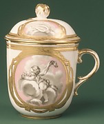 Cup with cover (from a tea service)
