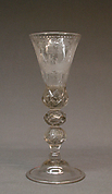 Standing cup