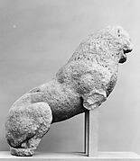 Marble statue of a seated lion