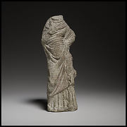 Terracotta statuette of a woman