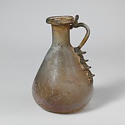 Glass jug