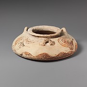 Terracotta squat alabastron (jar)