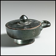 Terracotta pyxis (box)