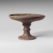 Stemmed dish