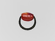 Bronze ring with carnelian scarab