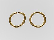 Pair of gold earrings