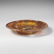 Glass dish