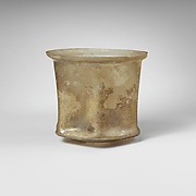 Glass beaker