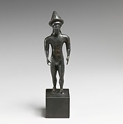 Statuette of a youth