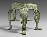 Bronze tripod