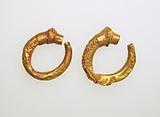 Earring, trumpet-shaped