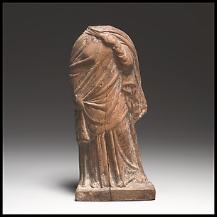 Terracotta statuette of a woman