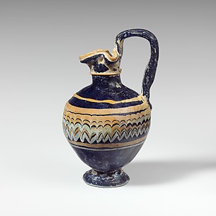 Glass oinochoe (perfume jug)