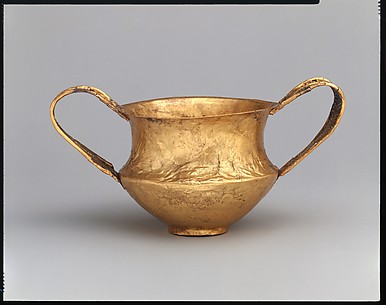 Gold kantharos (drinking cup with two high vertical handles)