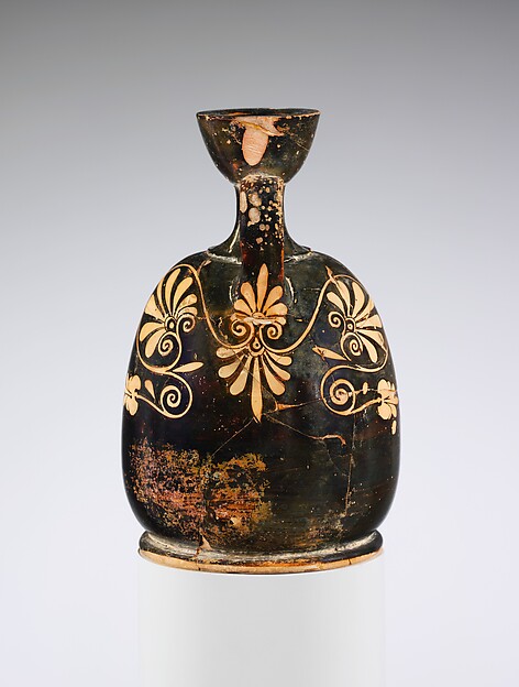 Terracotta squat lekythos (oil flask)