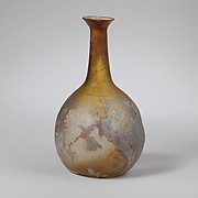 Glass perfume bottle