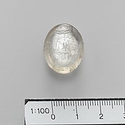 Rock crystal oval