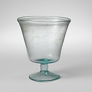 Glass goblet