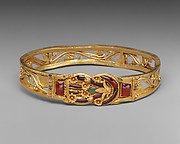 Gold armband with Herakles knot