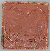 Square tile