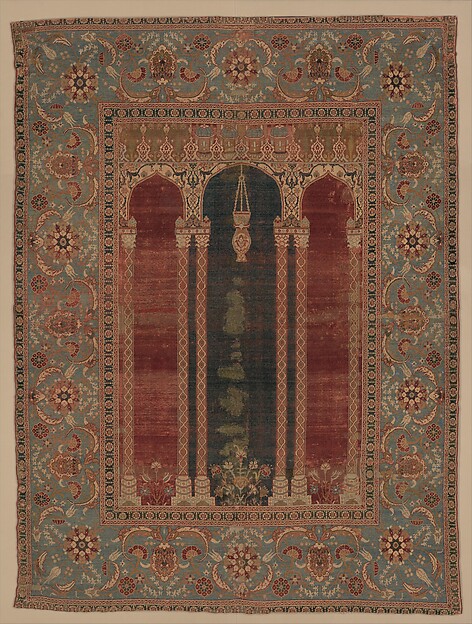 Carpet with Triple-arch Design