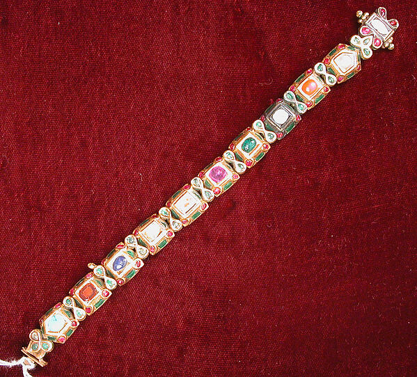 Navaratna Talismanic Bracelet. 1800s.