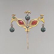 Headdress Ornament in the Shape of Double Bird
