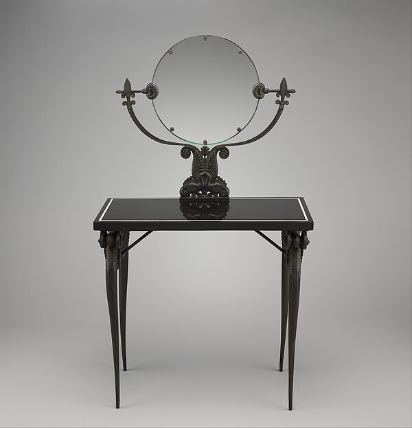Dressing table