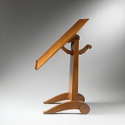 "Cla-Cla" Table