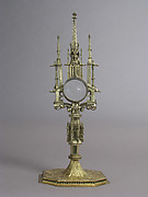 Reliquary, Monstrance