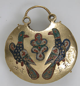Temple Pendant with Two Birds Flanking a Tree of Life (front) and Geometric and Vegetal Motifs (back)