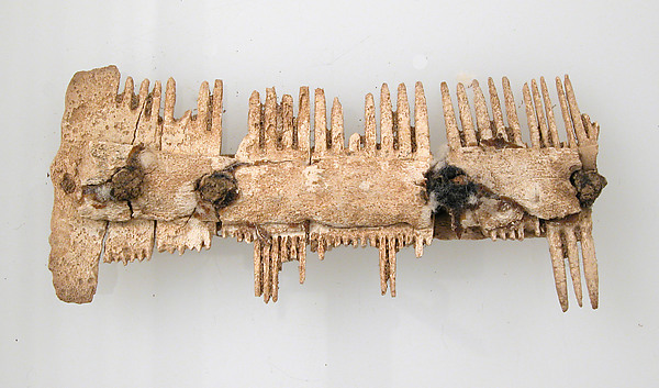 Double-Sided Comb