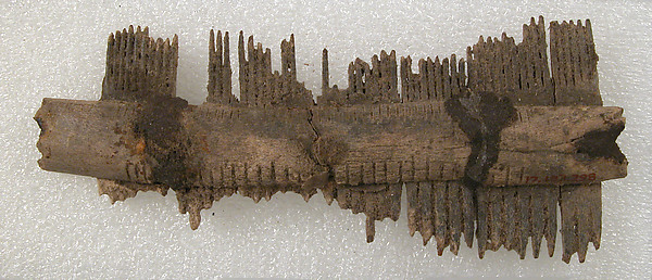Double-Sided Comb