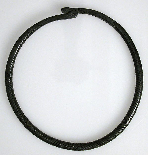 Neck Ring