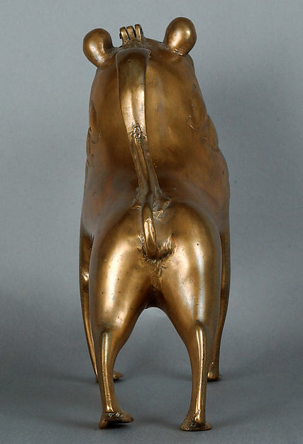 Aquamanile, Lion