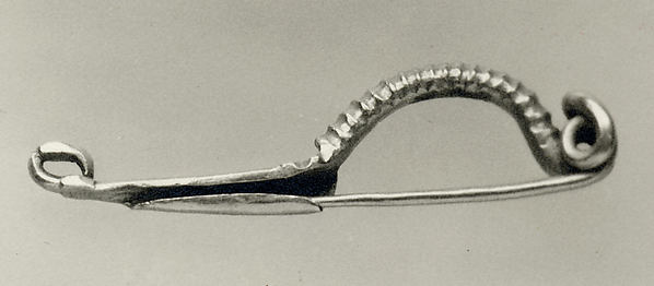 Brooch