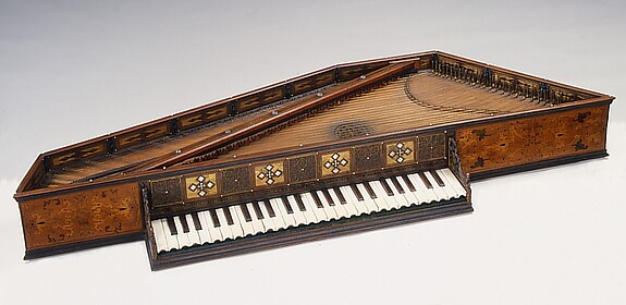 Spinet