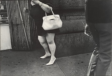 [Street Scene: Woman with White Purse, New York City]