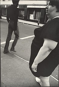 [Street Scene: Woman in Dark, Short-sleeved Dress, New York City]