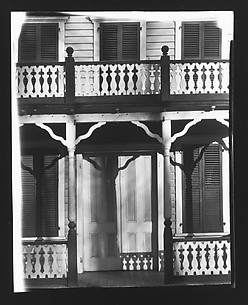 [Brick Building on Waterfront, Paul's Restaurant, New York City]