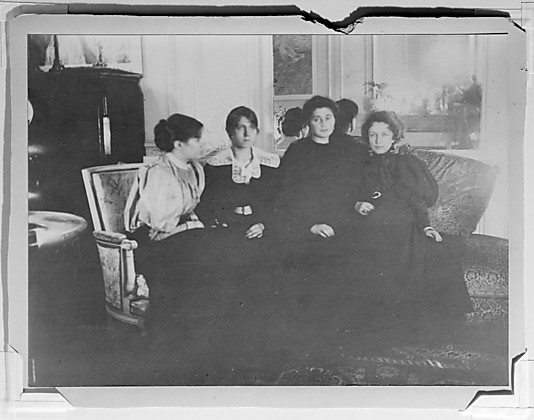 Paule Gobillard, Jeannie Gobillard, Julie Manet, and Geneviève Mallarmé