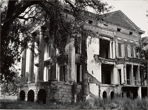 Grandeur and Decay, No. 1