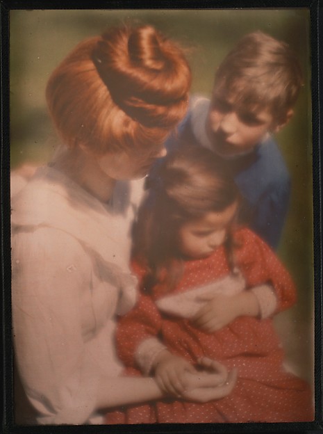 [Nurse Mary with Hanns and Lotte]