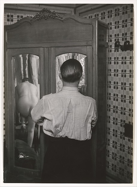 Armoire à glace dans un hôtel de passe, rue Quincampoix