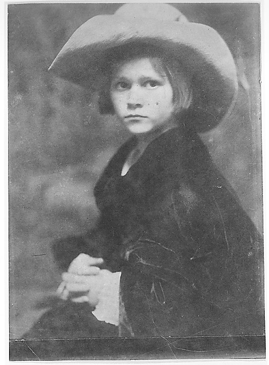 [Girl with the Hat]
